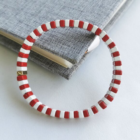 Roxanne Assoulin Only Love Enamel Bracelet | Red White Beads Gold - Picture 3 of 4